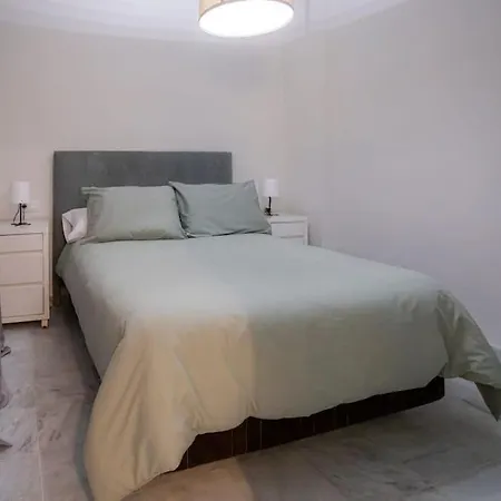 Alameda De Hercules - Divina Pastora Séville Extérieur photo